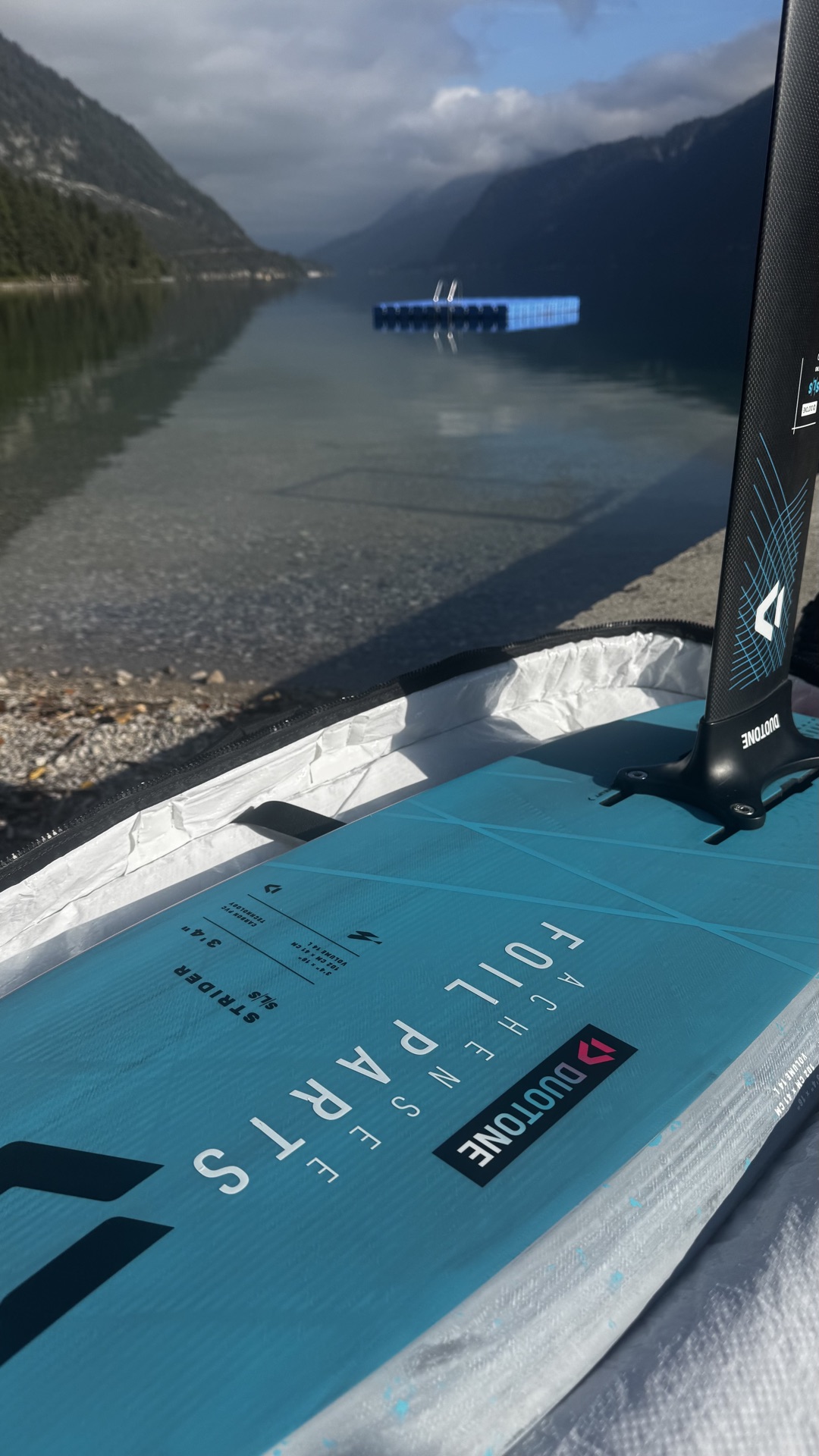 Pump-Foilen mit dem Wingfoil-Setup am Achensee